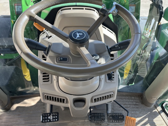 https://photos.machinefinder.com/24/11377324/77606598_large_78849.jpg