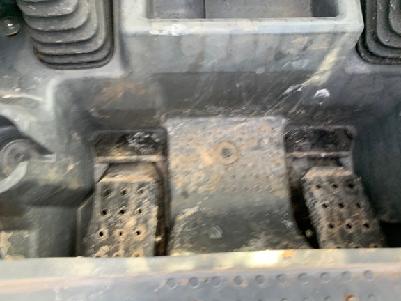 https://photos.machinefinder.com/96/11383996/78275810_large_98679.jpg