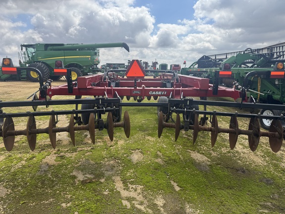 https://photos.machinefinder.com/97/11385097/79368369_large_63860.jpg