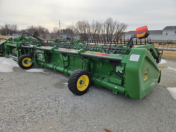 https://photos.machinefinder.com/94/11391094/78333456_large_15733.jpg