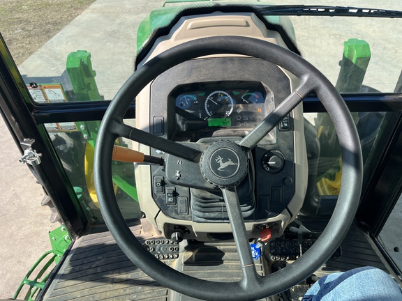 https://photos.machinefinder.com/78/11400978/77605780_large_18388.jpg