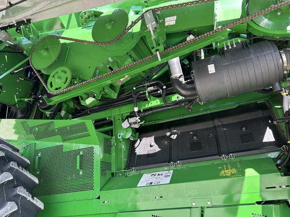 https://photos.machinefinder.com/50/9998250/72355087_large_65903.jpg