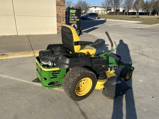 https://photos.machinefinder.com/12/11414612/77366477_large_60450.jpg