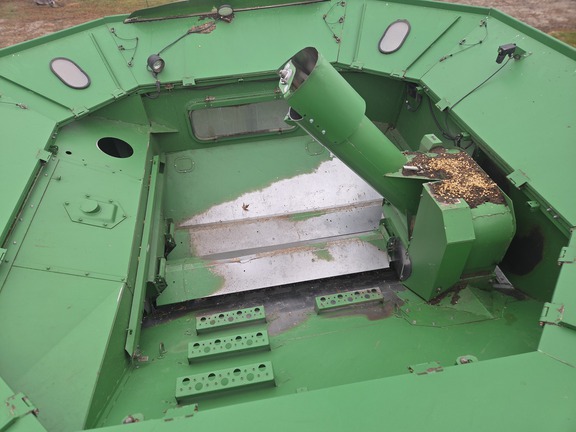 https://photos.machinefinder.com/76/11414676/76911473_large_99516.jpg