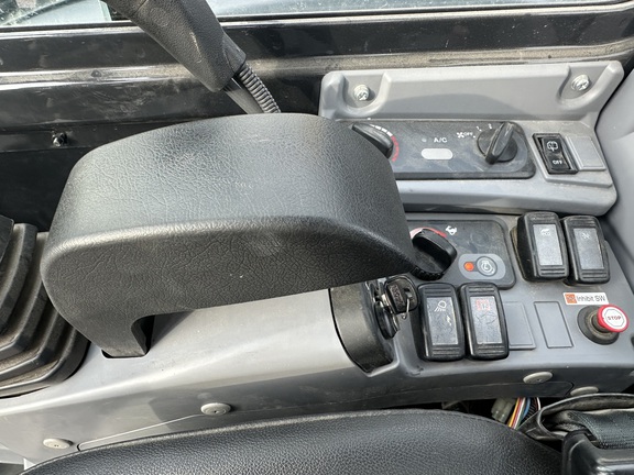 https://photos.machinefinder.com/12/11417212/78056947_large_6837.jpg