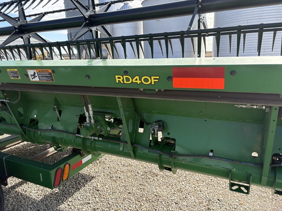 https://photos.machinefinder.com/99/11417599/76940850_large_54805.jpg