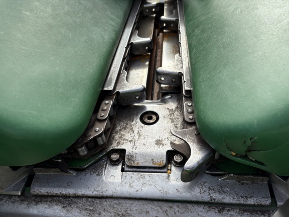 https://photos.machinefinder.com/85/11417685/76942700_large_55670.jpg