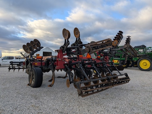 https://photos.machinefinder.com/28/11425028/77791082_large_17168.jpg