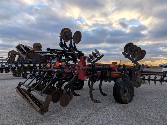 https://photos.machinefinder.com/28/11425028/77791101_large_85011.jpg