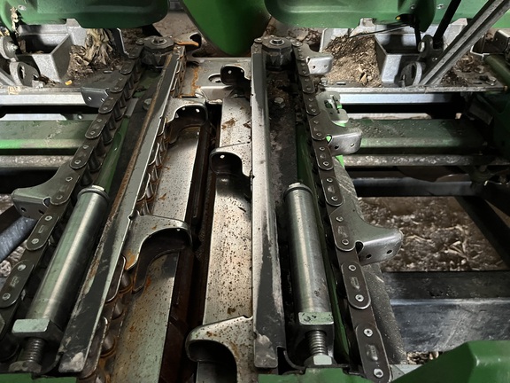 https://photos.machinefinder.com/87/11426287/77066315_large_81507.jpg