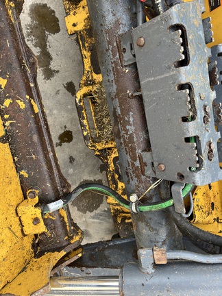 https://photos.machinefinder.com/76/11430376/77067309_large_44883.jpg