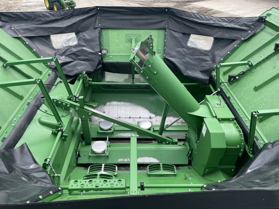 https://photos.machinefinder.com/87/10002087/67757275_large_52747.jpg