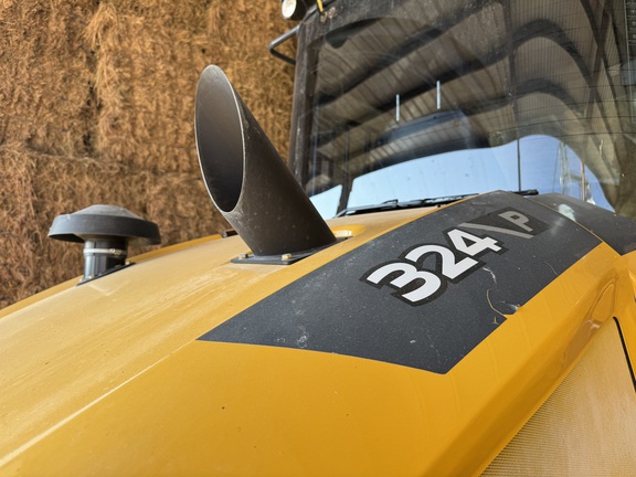 https://photos.machinefinder.com/74/11437674/77132714_large_48403.jpg