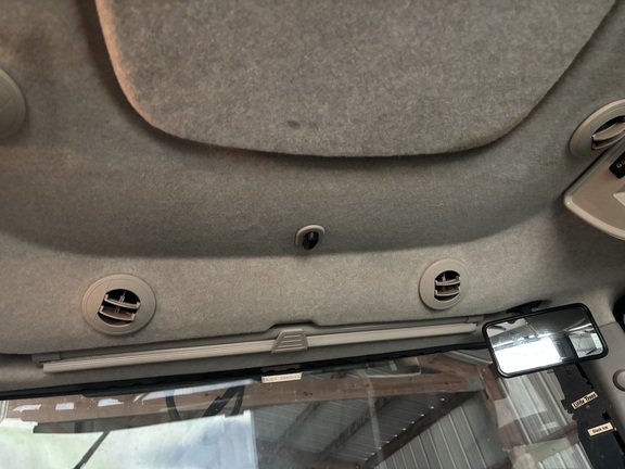 https://photos.machinefinder.com/56/11437756/77153209_large_88808.jpg