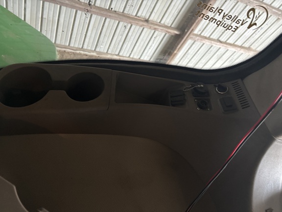 https://photos.machinefinder.com/56/11437756/77153213_large_8585.jpg