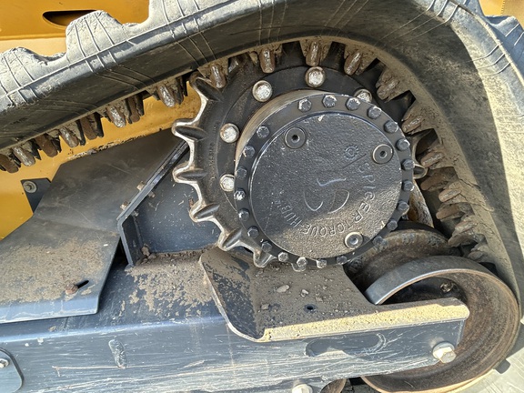 https://photos.machinefinder.com/79/11440579/77780821_large_78460.jpg