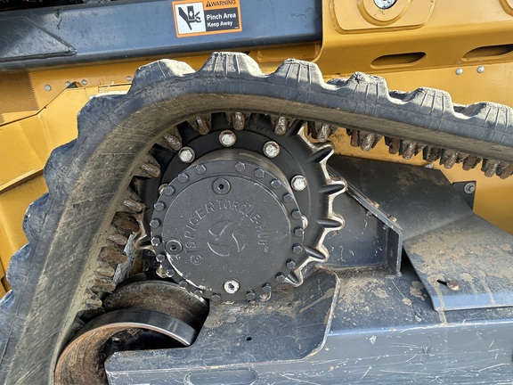 https://photos.machinefinder.com/79/11440579/77780825_large_30094.jpg