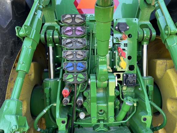 https://photos.machinefinder.com/83/11441683/77577070_large_29456.jpg
