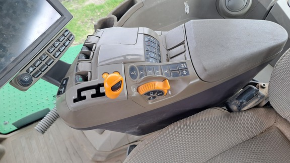 https://photos.machinefinder.com/24/11446624/79017201_large_23958.jpg