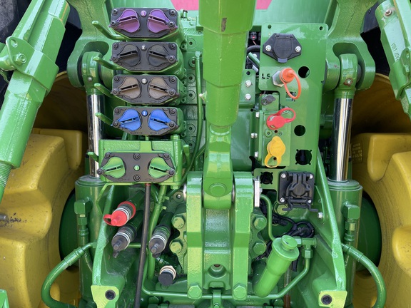 https://photos.machinefinder.com/18/10013418/68309568_large_52324.jpg