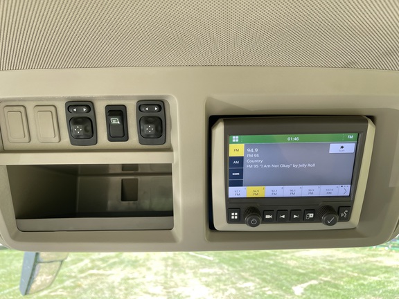 https://photos.machinefinder.com/18/10013418/68309290_large_40827.jpg