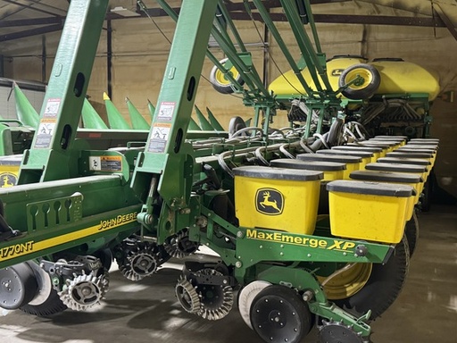 https://photos.machinefinder.com/72/11450672/77256656_large_54442.jpg