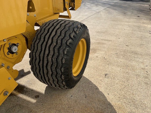 https://photos.machinefinder.com/82/11451982/78188859_large_20493.jpg
