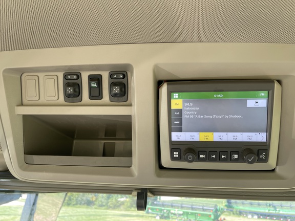 https://photos.machinefinder.com/83/10013483/68308678_large_88114.jpg