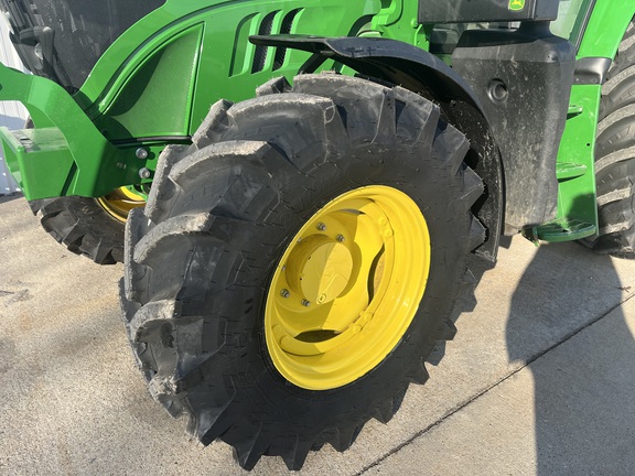 https://photos.machinefinder.com/67/11456267/77599307_large_40727.jpg