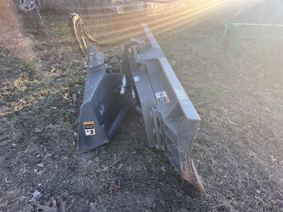 https://photos.machinefinder.com/07/11461907/77372085_large_85412.jpg