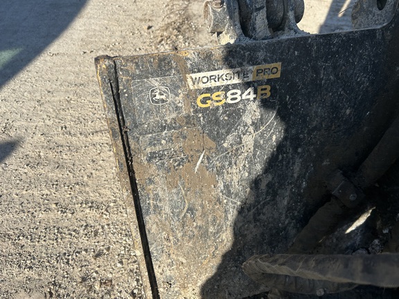 https://photos.machinefinder.com/43/11463143/77373140_large_52706.jpg