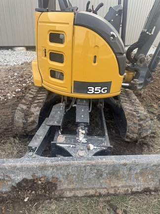 https://photos.machinefinder.com/35/11464435/77387398_large_27547.jpg