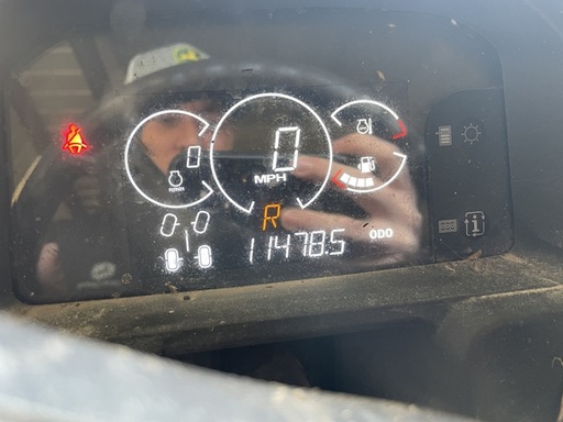 https://photos.machinefinder.com/46/11464946/77392143_large_42640.jpg