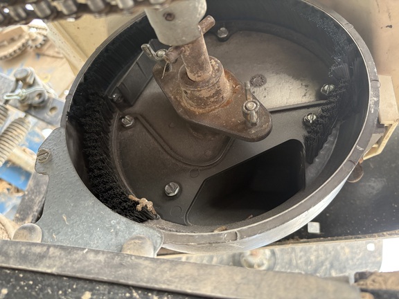 https://photos.machinefinder.com/90/11471490/77459760_large_37737.jpg