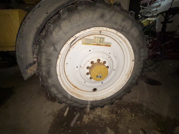 https://photos.machinefinder.com/70/11474370/77487423_large_40184.jpg