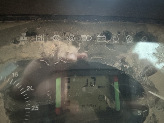 https://photos.machinefinder.com/88/11474588/77488684_large_63572.jpg