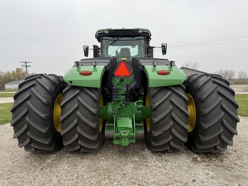 https://photos.machinefinder.com/68/10026368/70274487_large_91663.jpg