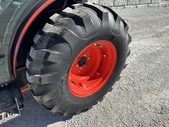 https://photos.machinefinder.com/99/11483699/78147713_large_27897.jpg