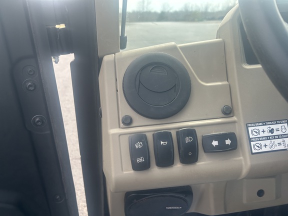 https://photos.machinefinder.com/32/11497432/78906705_large_9877.jpg