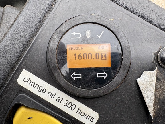 https://photos.machinefinder.com/56/11502956/77760881_large_42218.jpg