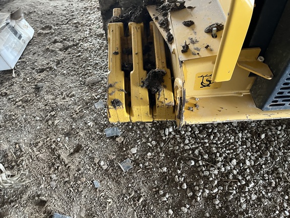 https://photos.machinefinder.com/51/11507651/77813556_large_40829.jpg
