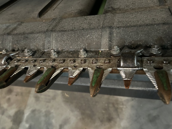 https://photos.machinefinder.com/62/11513262/77853380_large_49030.jpg