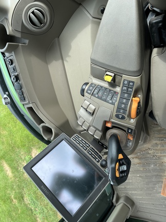https://photos.machinefinder.com/81/10048681/74880947_large_44673.jpg