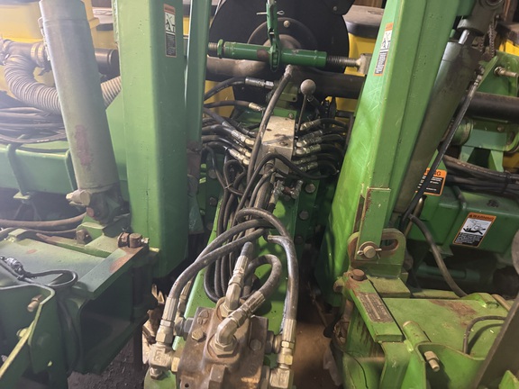 https://photos.machinefinder.com/43/11517343/77887987_large_4647.jpg