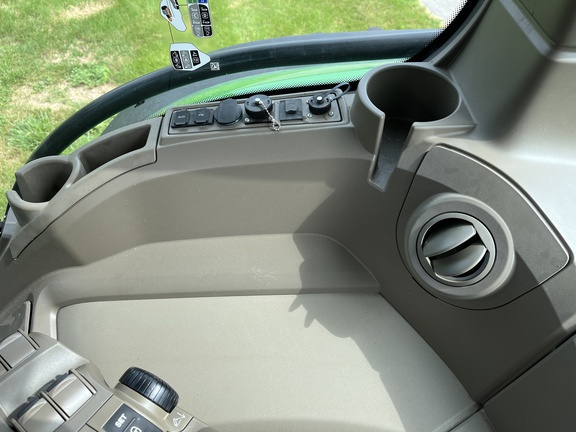 https://photos.machinefinder.com/81/10048681/74880948_large_89789.jpg