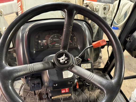 https://photos.machinefinder.com/71/11517471/77889519_large_44754.jpg