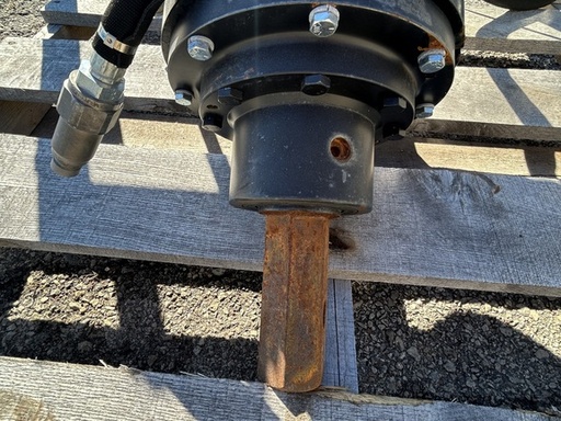 https://photos.machinefinder.com/48/11523148/78139917_large_19889.jpg