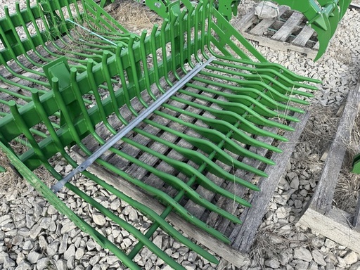 https://photos.machinefinder.com/59/11526959/78388349_large_21789.jpg