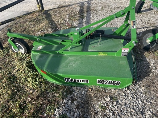 https://photos.machinefinder.com/82/11531682/78213565_large_31418.jpg