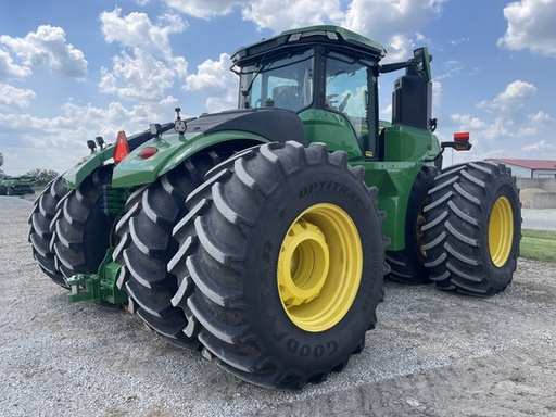 https://photos.machinefinder.com/65/9188465/66885868_large_97407.jpg